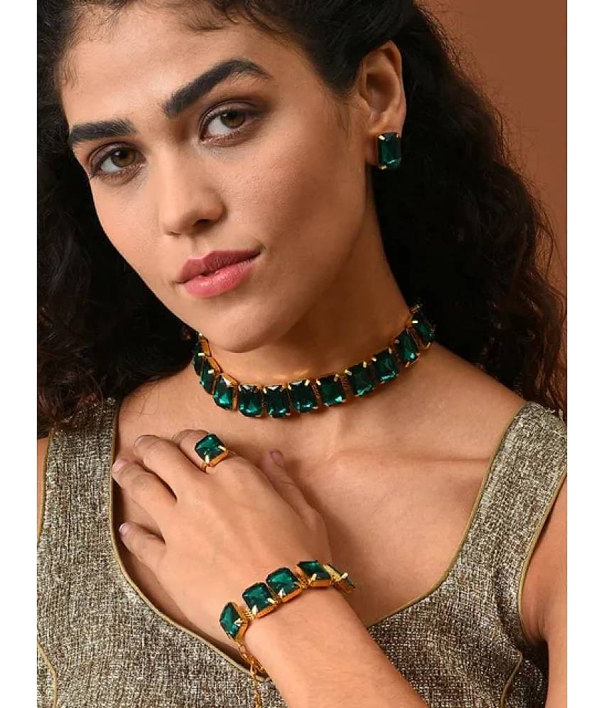 Sunhari Jewels Green Alloy Necklace Set ( Pack of 1 )