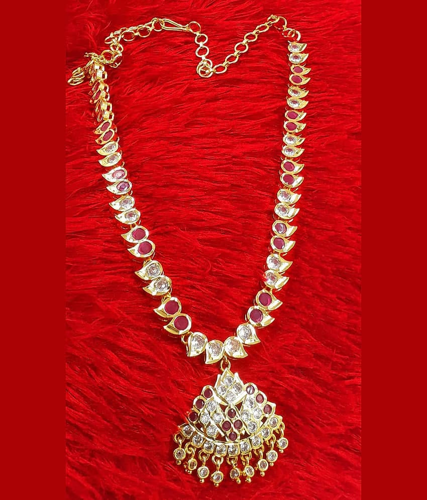 ROFARWORD Gold Brass Necklace Set ( Pack of 1 )