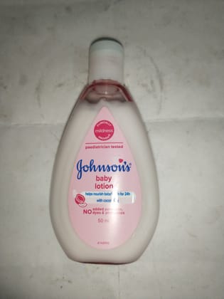 Johnson' baby lotion Helps nourish baby's skin for 24h With coconut oil 