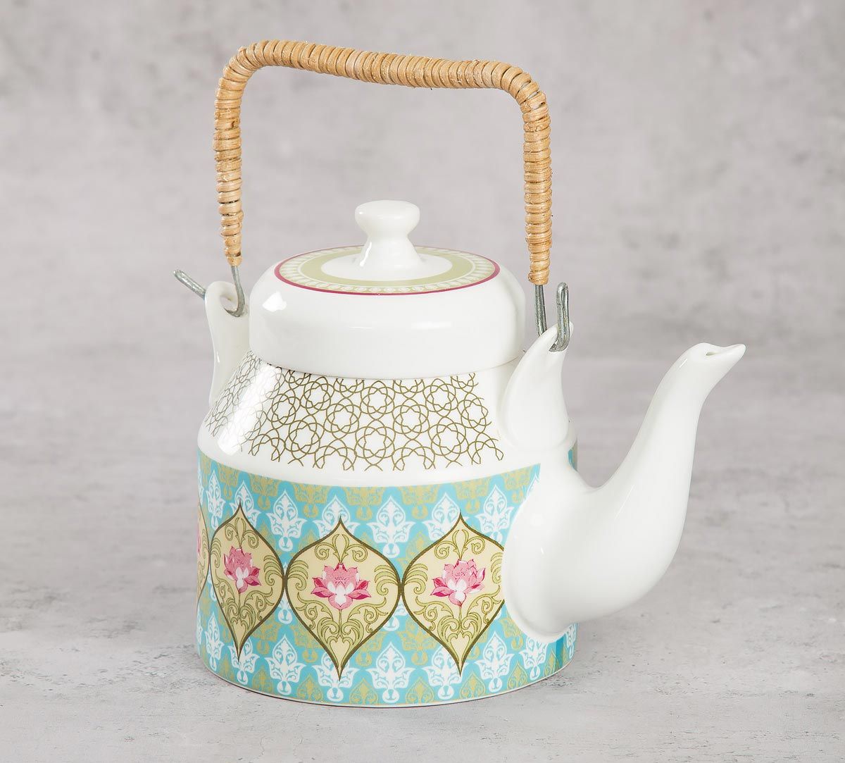 Floral Illusion Kettle