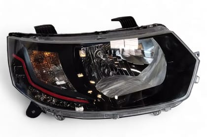 Lumax Head Lamp - RH AV307694