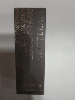 Lakme glitterati c100 cool ivory