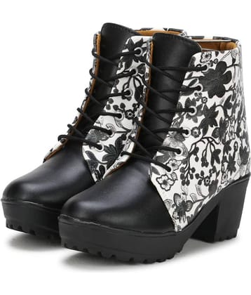 Commander - White Women's Ankle Length Boots