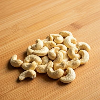 Organic Cashew Wholesome and Delicious