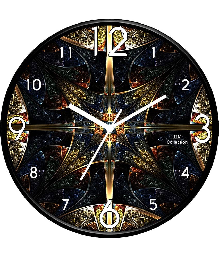 IIK COLLECTION - Circular Analog Wall Clock