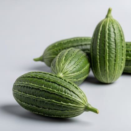 Fresh Ridge Gourd (Janhi / Turai) - 1 Kg by Prosopyaaree Fresh Ridge Gourd (Janhi / Turai) - 1 Kg by Prosopyaaree
