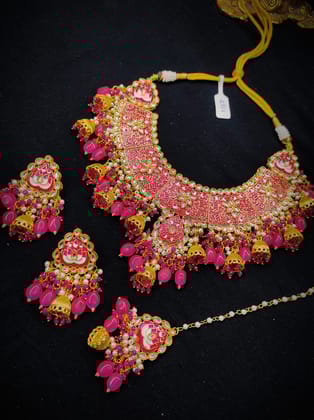 ZEVAR I Meenakari Choker Necklace Set With Earrings And Maangtika