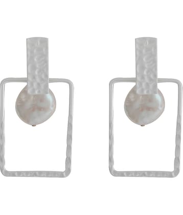 Silver Shine Glamrouse white Colour Shape Blocked Designe Drop Earring For Girls And Women Jewellery