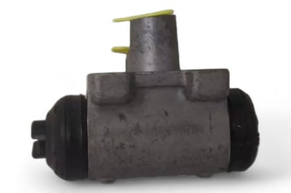 TVS Girling Rear Wheel Brake Cylinder AV469101