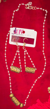 Chain antique look with earrings
