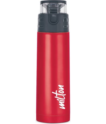 Milton Atlantis 900 Thermosteel Insulated Water Bottle, 750 ml, Green | Hot and Cold | Leak Proof | Office Bottle | Sports | Home | Kitchen | Hiking | Treking | Travel | Easy To Carry | Rust Proof