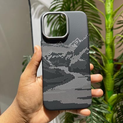 iPhone Series Carbon Fiber Attractive Case With Camera Bumper-iPhone 15 Pro