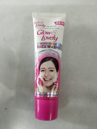 Glow and lovely bright glow face wash