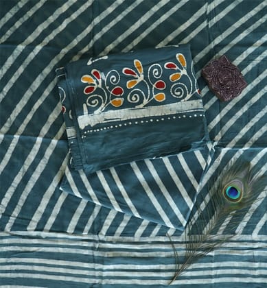 Handcrafted Cotton Batik Print 3-Piece Suit Set