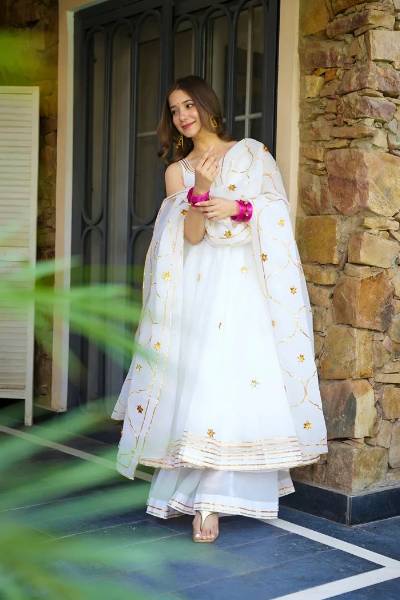 Beautiful Party Wear Gown Duppata Outfits Set