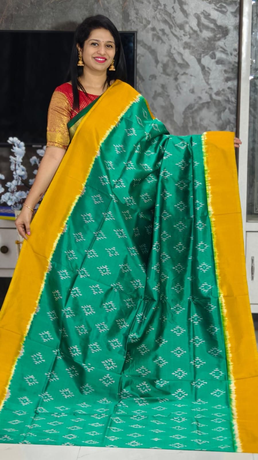 Pure Pochampally Ikkat Silk Body Color Rama Green Border Pallu Yellow