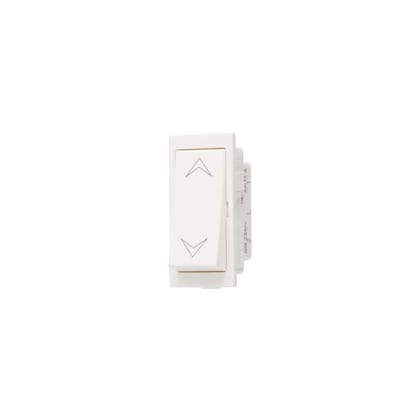 IndoAsian Glint 6A 2 Way Switch, 1M (800001) IndoAsian Glint 6A 2 Way Switch, 1M (800001)