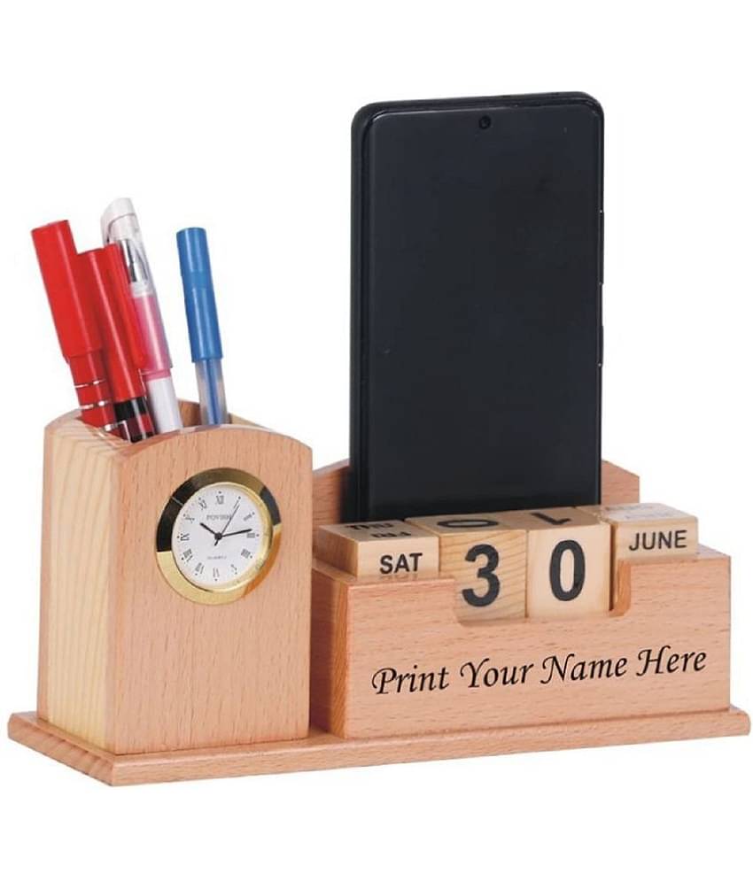 RAVARIYA GRAPHICS Synthetic Gold Passport Holder