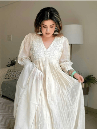 Ethereal Off-White Chanderi Silk Dupatta Set-M