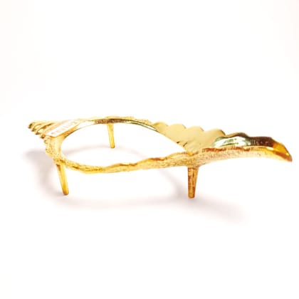 MAYAPURI Brass Sankha Stand for Pooja, Shankh Stand for Holding Conch Shells (Len:14cm) MAYAPURI Brass Sankha Stand for Pooja, Shankh Stand for Holding Conch Shells (Len:14cm)