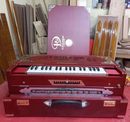 Scale Changer Harmonium