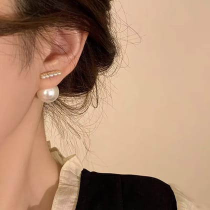 Light Korean Pearl Earrings