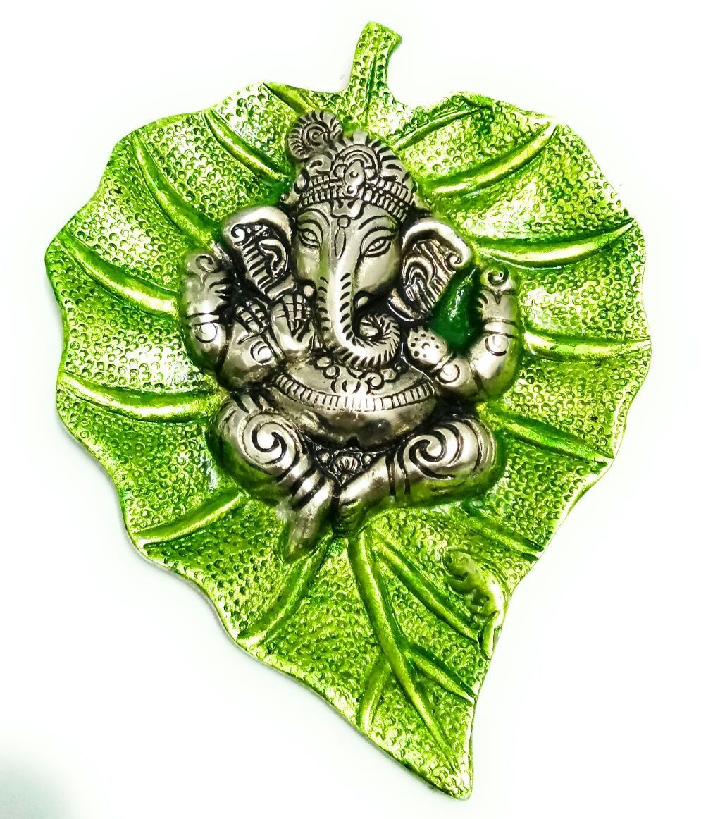 DreamKraft Leaf Ganesh Wall Hanging with Meena Kari Work for Home Decor