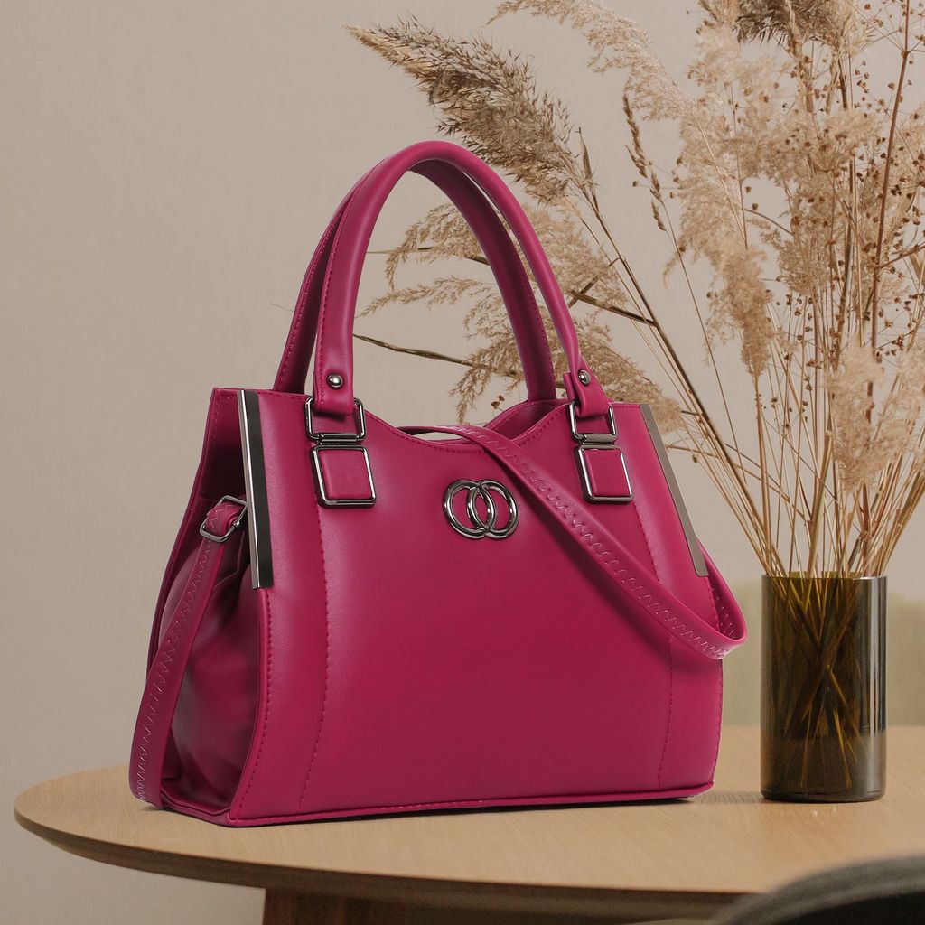 Chic Fuchsia Handbag – Elegant & Versatile
