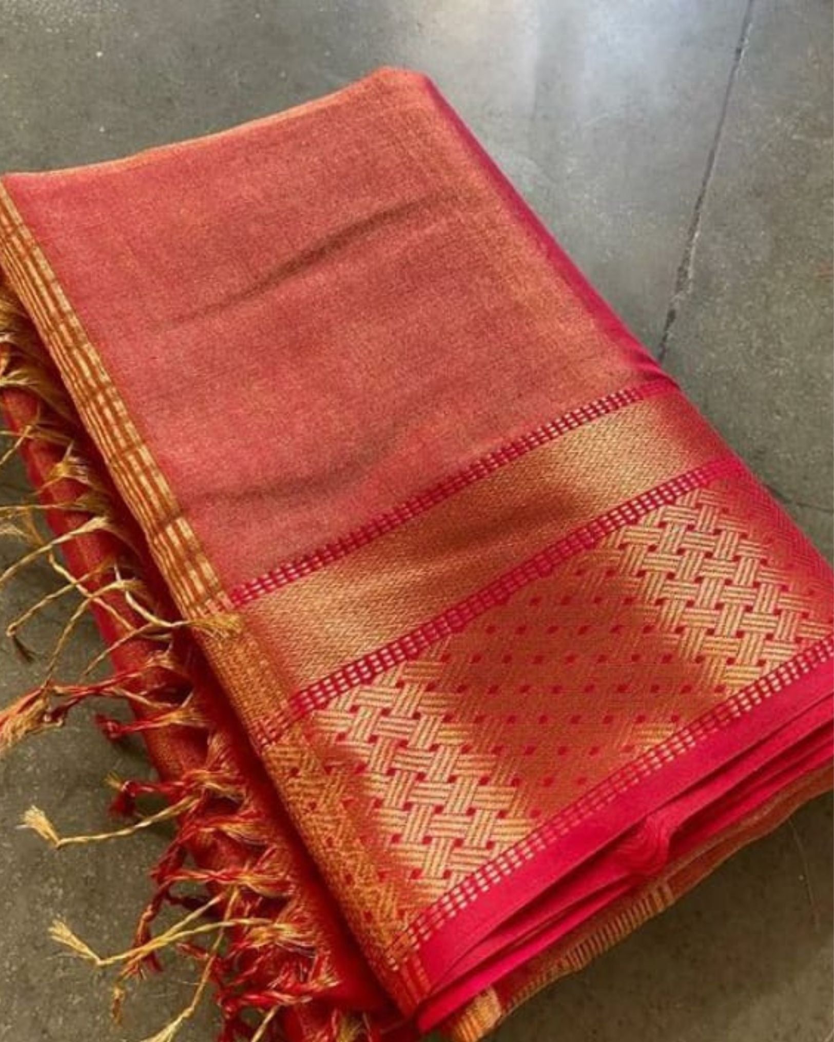 Quaint Maheshwari Tissue Silk Handwoven Saree Red