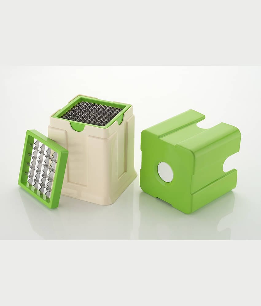 MAGICSPOON French Fries Machine Green Virgin Plastic Mannual Chopper 0 ml ( Pack of 1 )