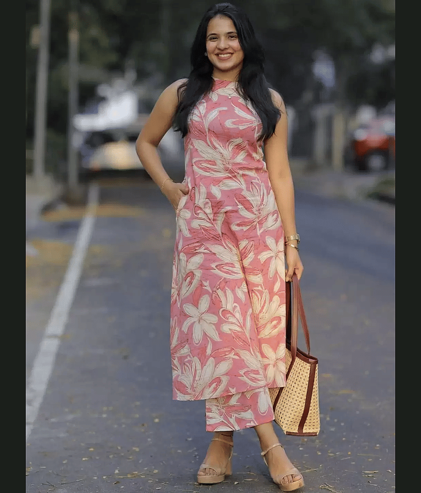 YAGNIK FASHION Rayon Printed Kurti With Palazzo Women's Stitched Salwar Suit - Pink ( Pack of 1 )