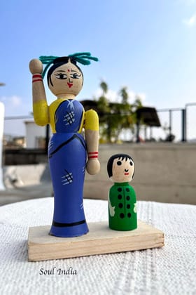 Handcrafted GI TAGGED Channapatna Wooden Mother & Child