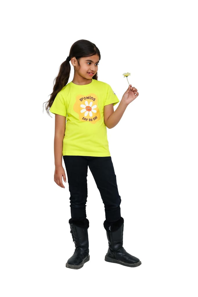 KUCHU Unisex Kids T-Shirt (10-11 Yearsears) | Super Combed Cotton-Modal Blend | Ultra-Comfortable & Breathable Fabric | Unique Digitally Printed "Growing" Design | Casual & Everyday Wear for Boys & Girls