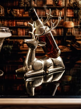 SILVER DEER BOTTLE HOLDER - II