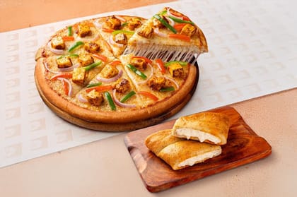 Tandoori Paneer Tikka Pizza + Cheesy Garlic Bread