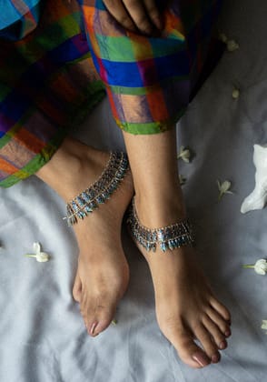 Vann anklet