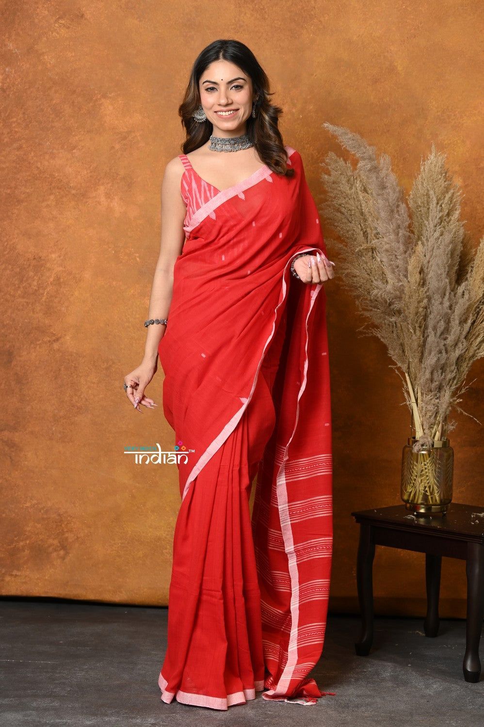 Mastaani ~ Pure Cotton Handloom Saree with Buttis & Sleek Border - Red