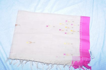 Elegant Pink and White Traditional Saree