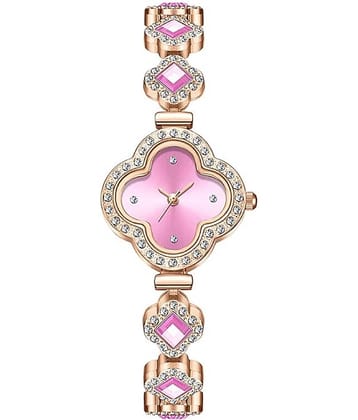 Renaissance Traders Gold Metal Analog Womens Watch