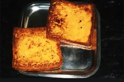 French Toast [2 Slices, Serves 1]