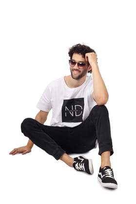 In The Box | New Delhi Printed T-Shirt Large
