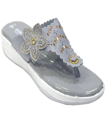 Racecourse - Gray Women's Slip On Heels