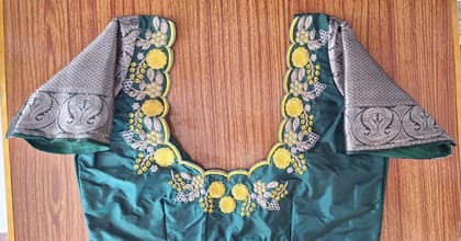 Essential and Fashionable Blouses Explore Now