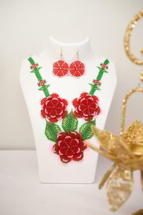 Beaded Necklace Set Beaded Necklace Set