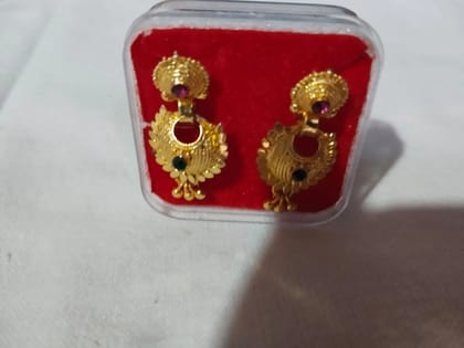 Elegant Gold Plated Fashion Earrings for Women