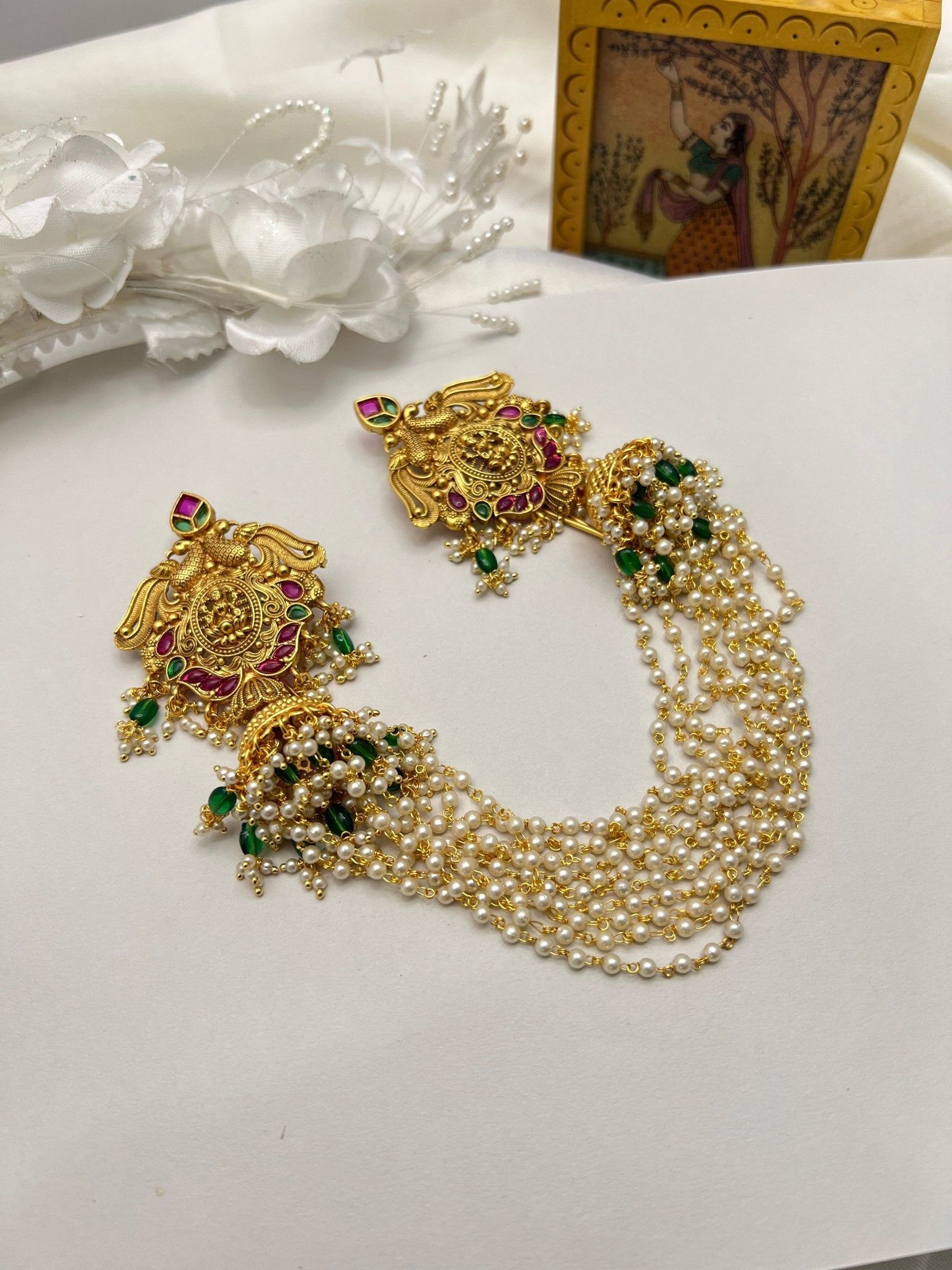 Antique Jade Bille 0350