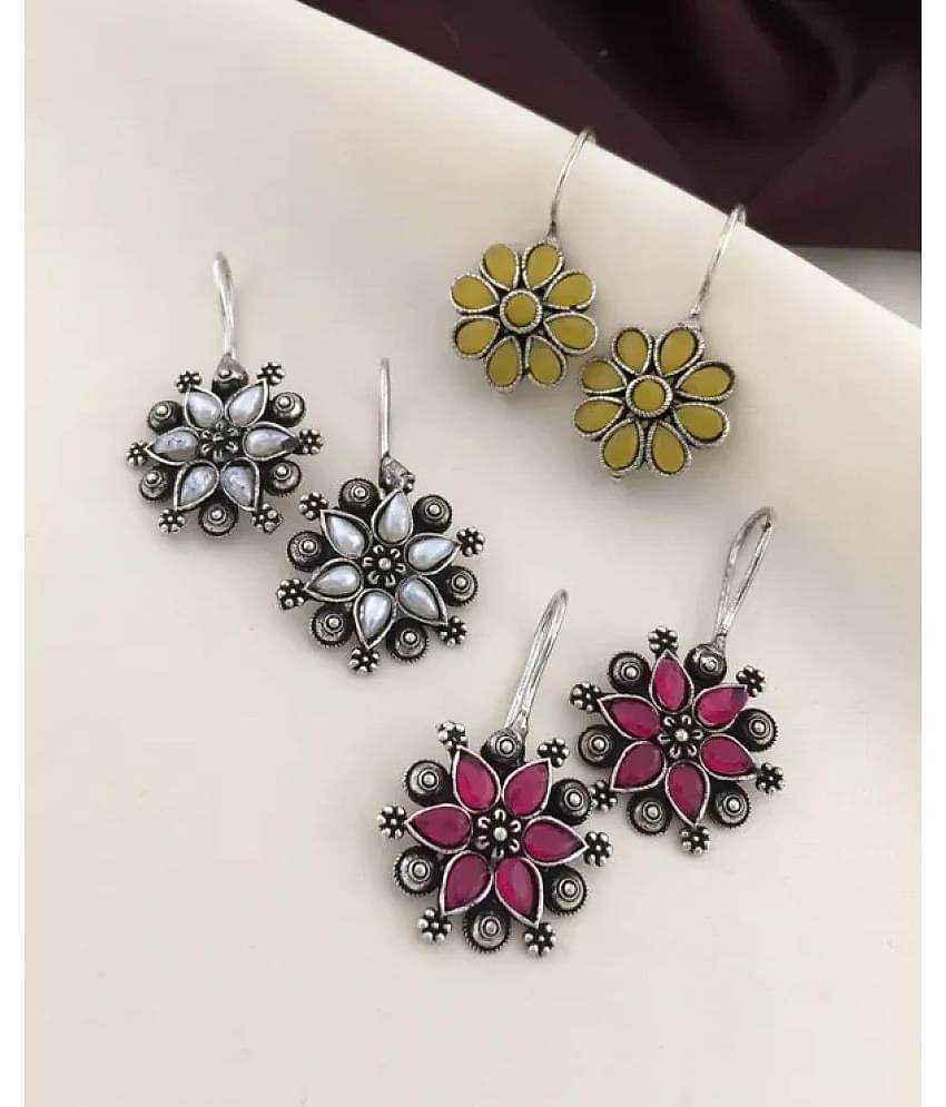 PUJVI Multi Color Stud Earrings ( Pack of 1 )