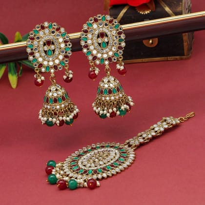 Maroon & Green Color Mirror Kundan Earrings With Maang Tikka (MTKE459MG)-Length: 8.50 CM x Width: 3.00 CM / Maroon / Alloy With Good Quality Gold Plated