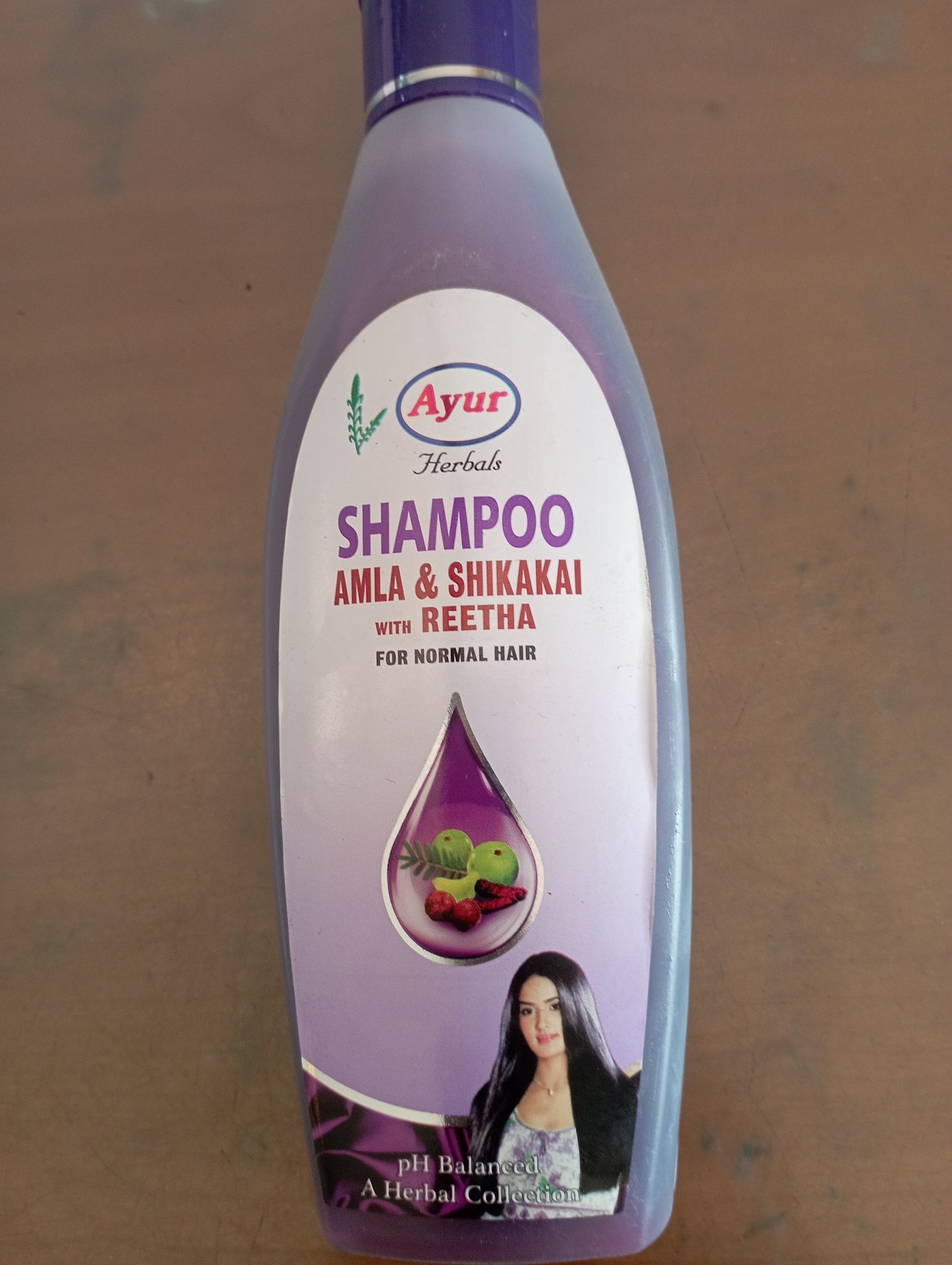 Ayur herbals shampoo amla & shikakai with reetha for normal hair