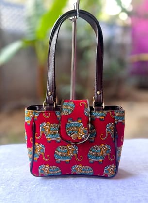 Handcrafted Leather Shoulder Bag